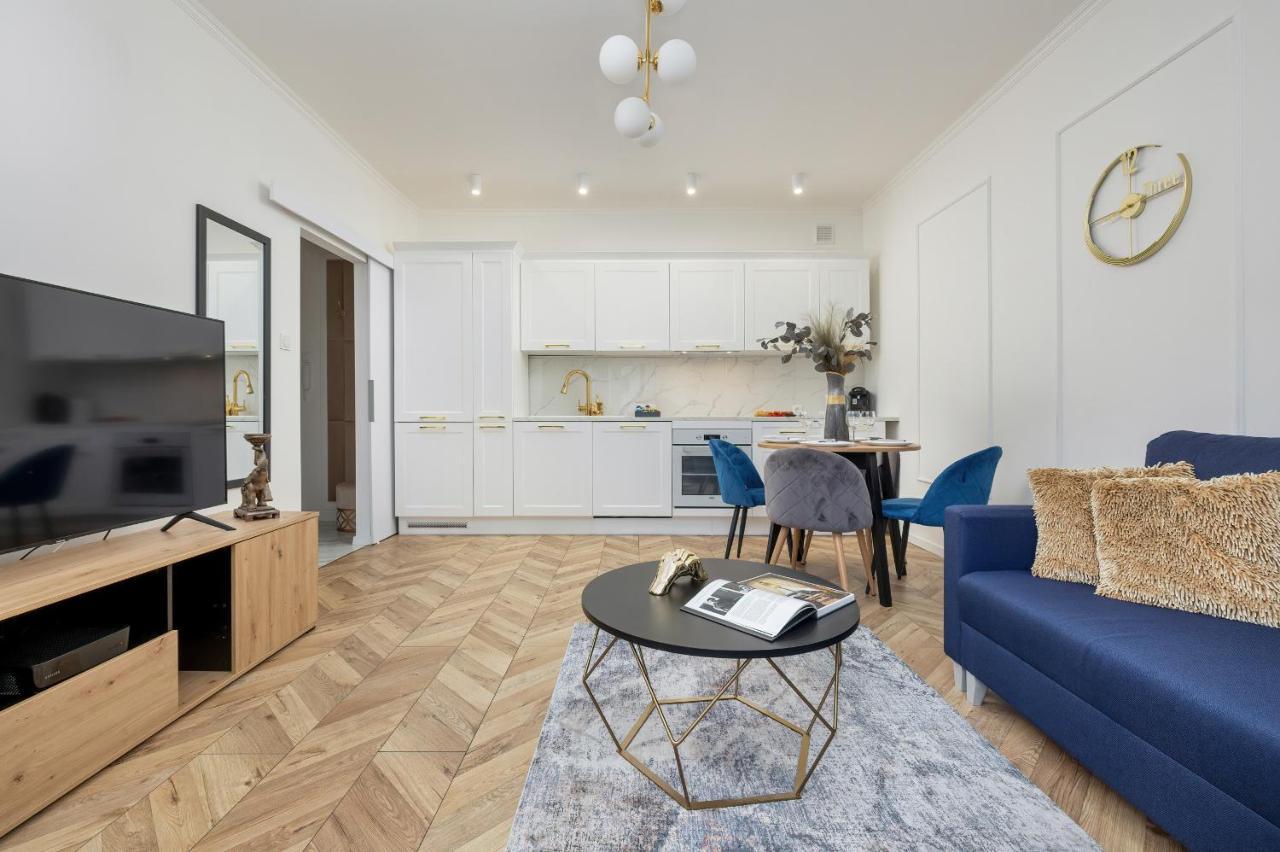 Beautiful One Bedroom Apartment Zamkowa By Rent Like Home Gdańsk Kültér fotó