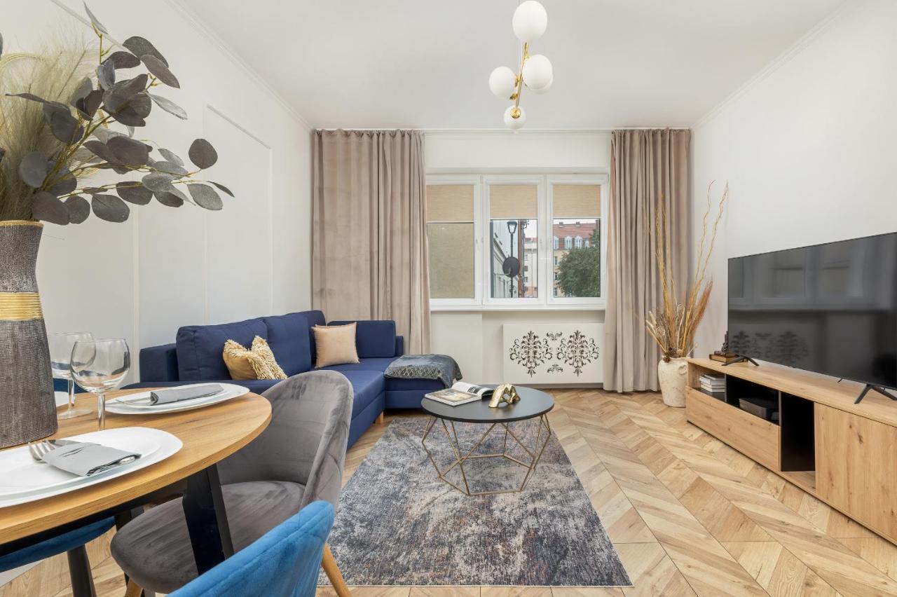 Beautiful One Bedroom Apartment Zamkowa By Rent Like Home Gdańsk Kültér fotó