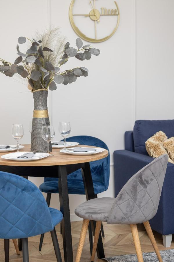 Beautiful One Bedroom Apartment Zamkowa By Rent Like Home Gdańsk Kültér fotó